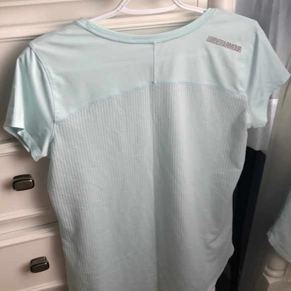 UNDER ARMOUR RUNNING TEE - Picture 4 of 5